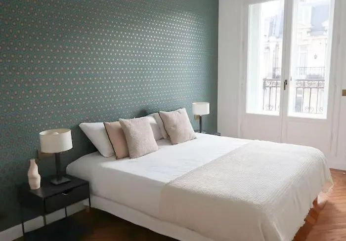 Apartamento Montaigne Dream Duplex 4br 8p Triangle D'or *