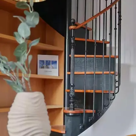 Montaigne Dream Duplex 4br 8p Triangle D'or