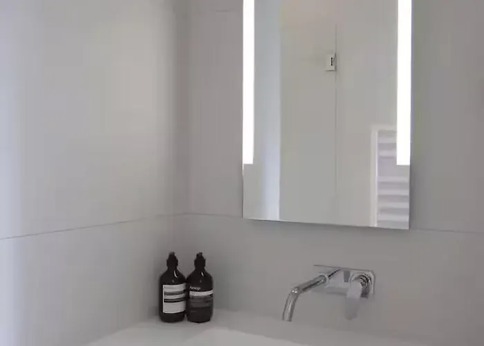 Apartman Montaigne Dream Duplex 4br 8p Triangle D'or